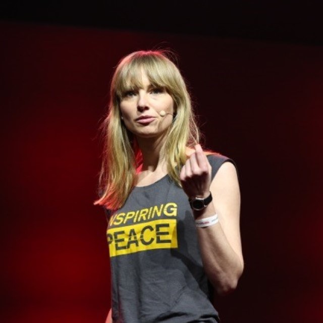 Anne Kjaer Riechert